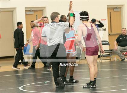 Thumbnail 1 in NCHSAA 4A West Regional Tournament photogallery.