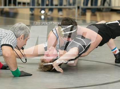 Thumbnail 3 in NCHSAA 4A West Regional Tournament photogallery.