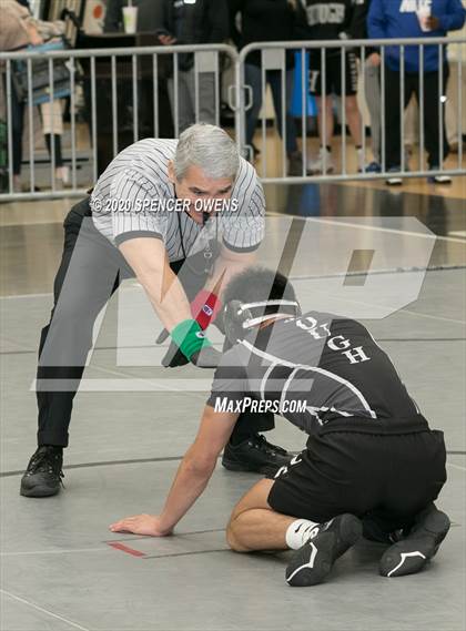 Thumbnail 2 in NCHSAA 4A West Regional Tournament photogallery.