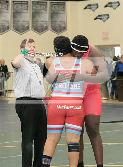 Thumbnail 1 in NCHSAA 4A West Regional Tournament photogallery.