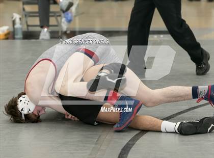Thumbnail 2 in NCHSAA 4A West Regional Tournament photogallery.