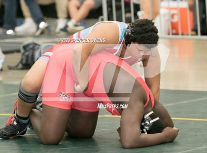 Thumbnail 1 in NCHSAA 4A West Regional Tournament photogallery.