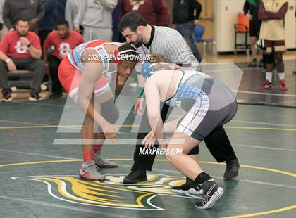 Thumbnail 1 in NCHSAA 4A West Regional Tournament photogallery.