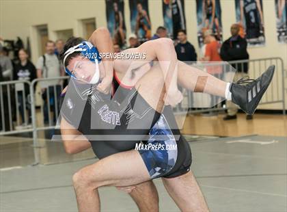 Thumbnail 2 in NCHSAA 4A West Regional Tournament photogallery.