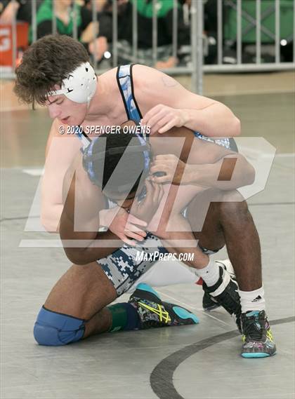 Thumbnail 2 in NCHSAA 4A West Regional Tournament photogallery.