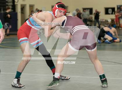 Thumbnail 2 in NCHSAA 4A West Regional Tournament photogallery.