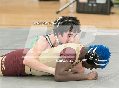 Thumbnail 2 in NCHSAA 4A West Regional Tournament photogallery.