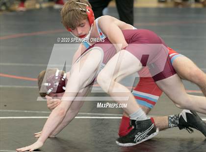 Thumbnail 2 in NCHSAA 4A West Regional Tournament photogallery.