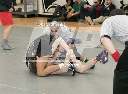 Thumbnail 2 in NCHSAA 4A West Regional Tournament photogallery.