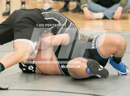 Thumbnail 2 in NCHSAA 4A West Regional Tournament photogallery.
