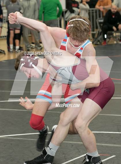 Thumbnail 3 in NCHSAA 4A West Regional Tournament photogallery.