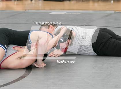 Thumbnail 1 in NCHSAA 4A West Regional Tournament photogallery.