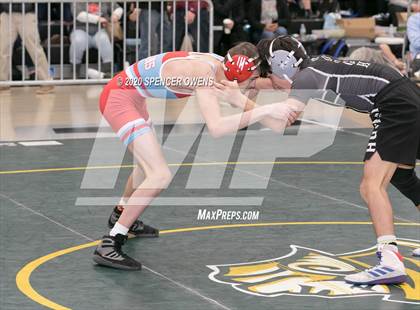 Thumbnail 3 in NCHSAA 4A West Regional Tournament photogallery.