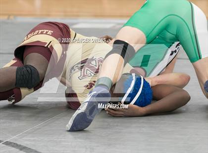 Thumbnail 1 in NCHSAA 4A West Regional Tournament photogallery.
