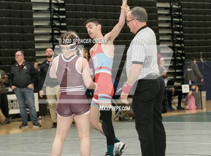 Thumbnail 2 in NCHSAA 4A West Regional Tournament photogallery.