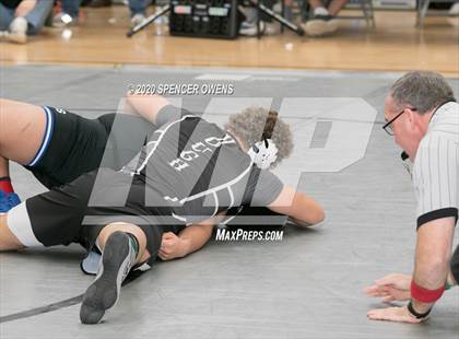 Thumbnail 2 in NCHSAA 4A West Regional Tournament photogallery.