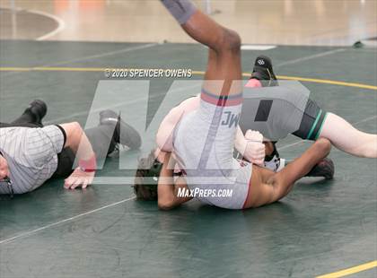 Thumbnail 2 in NCHSAA 4A West Regional Tournament photogallery.