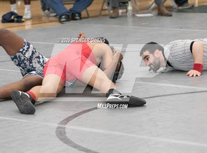 Thumbnail 2 in NCHSAA 4A West Regional Tournament photogallery.