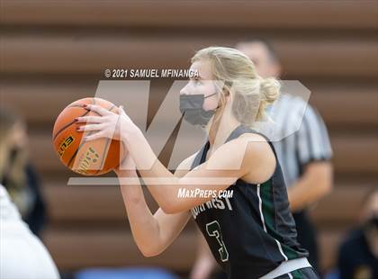 Thumbnail 1 in Fremont @ Lincoln Southwest photogallery.