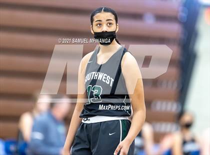 Thumbnail 3 in Fremont @ Lincoln Southwest photogallery.