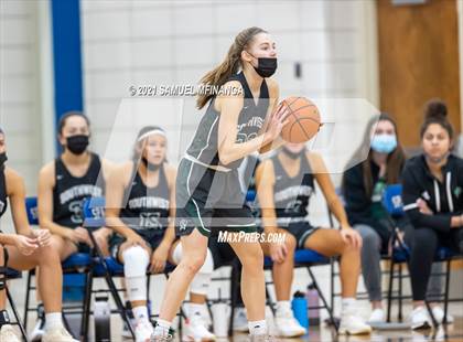 Thumbnail 1 in Fremont @ Lincoln Southwest photogallery.