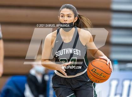 Thumbnail 1 in Fremont @ Lincoln Southwest photogallery.