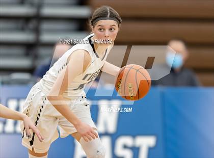 Thumbnail 2 in Fremont @ Lincoln Southwest photogallery.