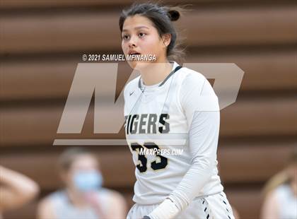 Thumbnail 1 in Fremont @ Lincoln Southwest photogallery.