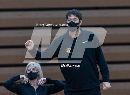 Thumbnail 2 in Fremont @ Lincoln Southwest photogallery.