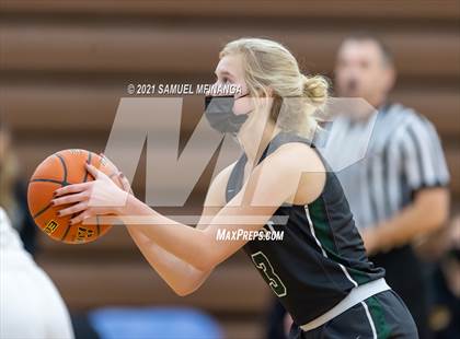 Thumbnail 3 in Fremont @ Lincoln Southwest photogallery.