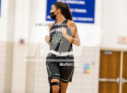 Thumbnail 3 in Fremont @ Lincoln Southwest photogallery.