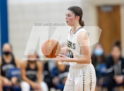 Thumbnail 1 in Fremont @ Lincoln Southwest photogallery.