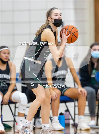 Thumbnail 2 in Fremont @ Lincoln Southwest photogallery.