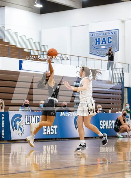 Thumbnail 1 in Fremont @ Lincoln Southwest photogallery.