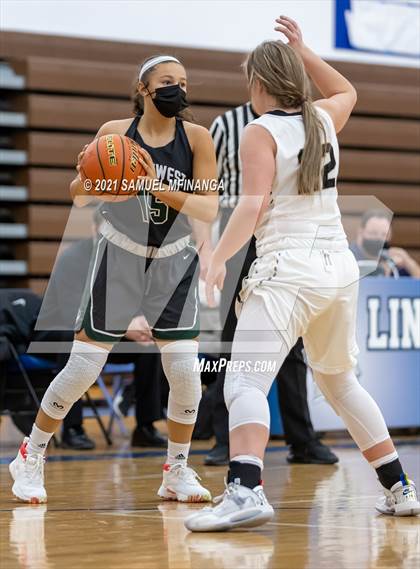 Thumbnail 2 in Fremont @ Lincoln Southwest photogallery.