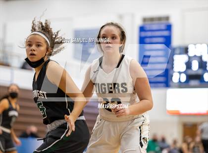 Thumbnail 2 in Fremont @ Lincoln Southwest photogallery.