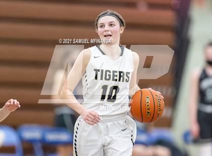 Thumbnail 3 in Fremont @ Lincoln Southwest photogallery.