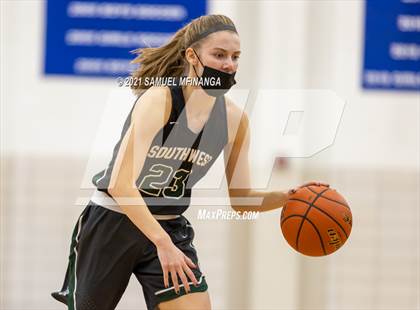 Thumbnail 1 in Fremont @ Lincoln Southwest photogallery.