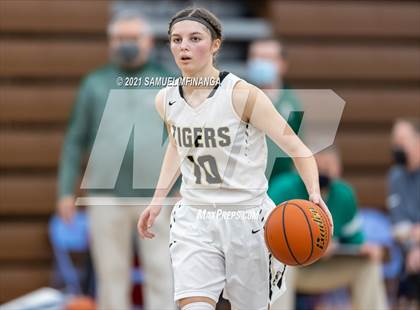 Thumbnail 3 in Fremont @ Lincoln Southwest photogallery.