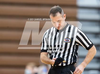 Thumbnail 1 in Fremont @ Lincoln Southwest photogallery.