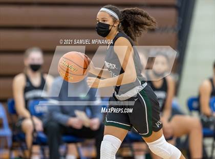 Thumbnail 2 in Fremont @ Lincoln Southwest photogallery.