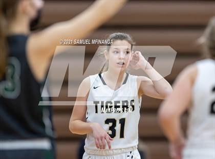 Thumbnail 2 in Fremont @ Lincoln Southwest photogallery.