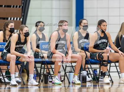 Thumbnail 1 in Fremont @ Lincoln Southwest photogallery.