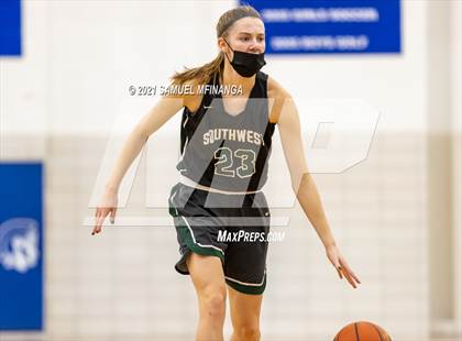 Thumbnail 1 in Fremont @ Lincoln Southwest photogallery.