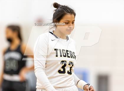 Thumbnail 1 in Fremont @ Lincoln Southwest photogallery.