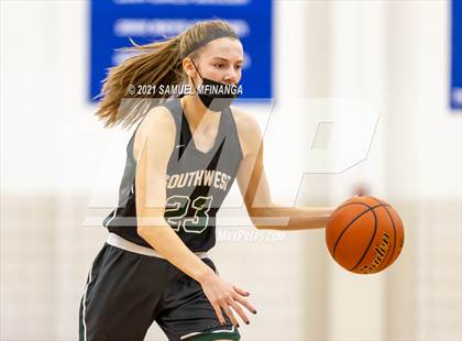 Thumbnail 3 in Fremont @ Lincoln Southwest photogallery.