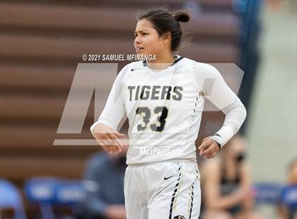 Thumbnail 2 in Fremont @ Lincoln Southwest photogallery.