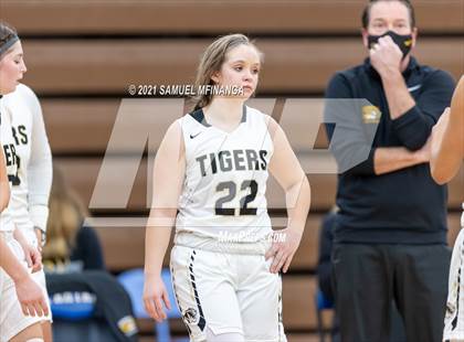 Thumbnail 3 in Fremont @ Lincoln Southwest photogallery.