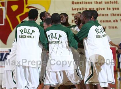 Thumbnail 3 in Poly vs. Mayfair (MaxPreps Holiday Classic) photogallery.