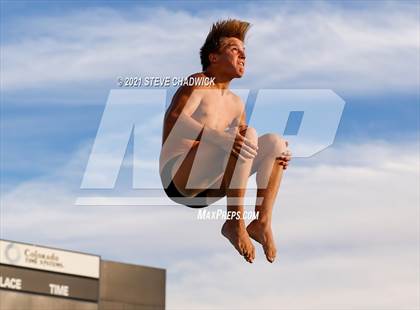 Thumbnail 3 in AIA Division I,III Diving Finals photogallery.